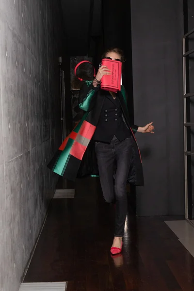 Look 8